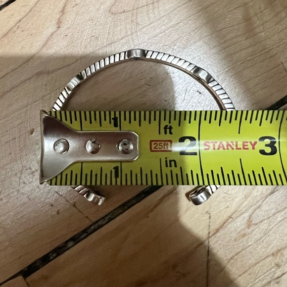 Gucci Thin Interlocking G Station Cuff - Picture 16 of 16